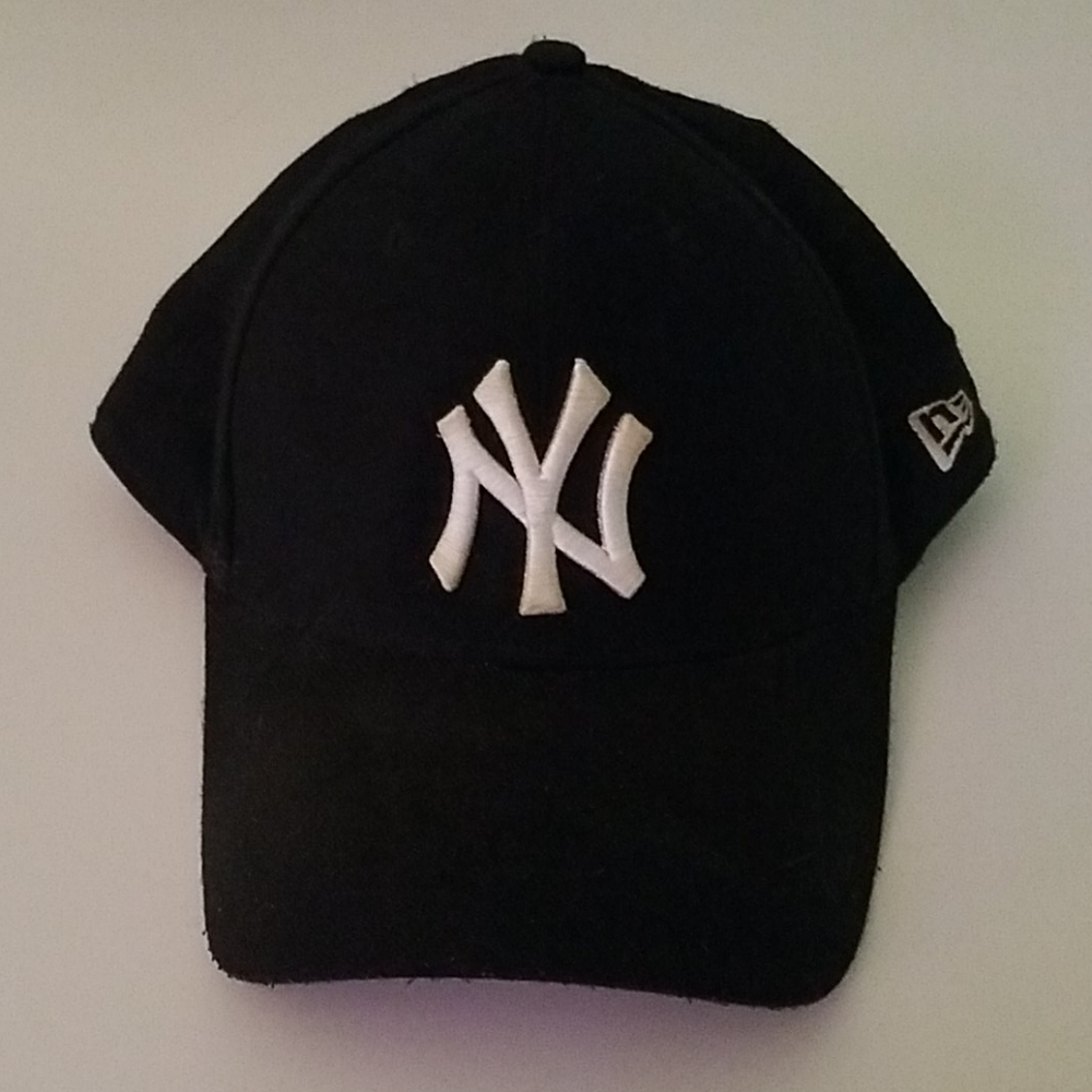 New York Yankees hat